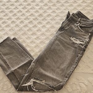 American Eagle Mom Jean Distressed Gray Jeans Sz 0